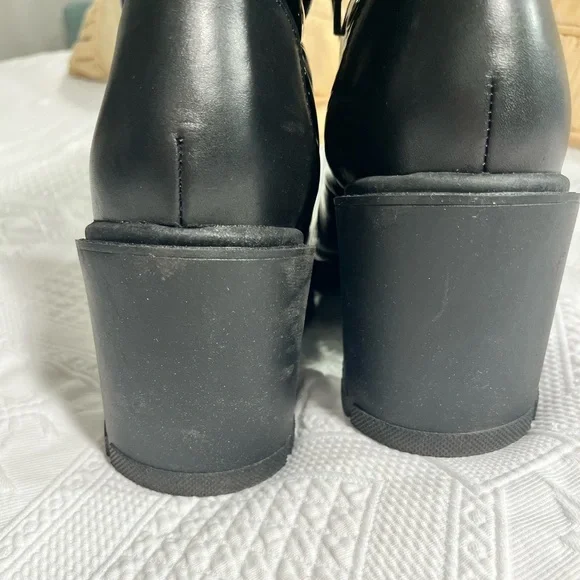 Marc Fisher Limited black combat boots- size 8.5 - Picture 11 of 15